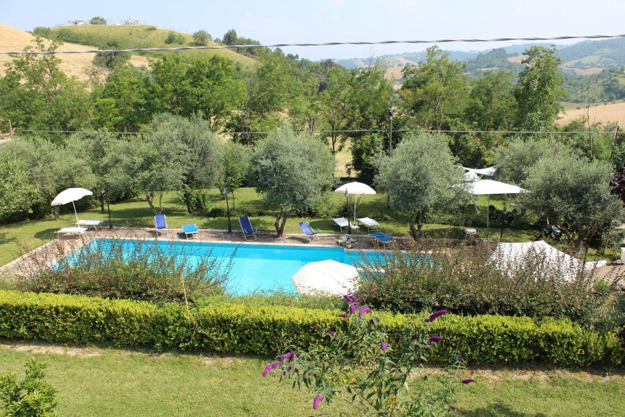Agriturismo La Solagna Villa Montebello di Bertona Luaran gambar