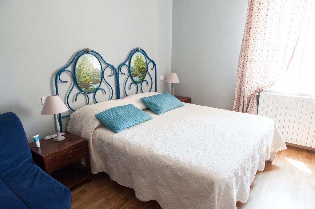 Agriturismo La Solagna Villa Montebello di Bertona Bilik gambar