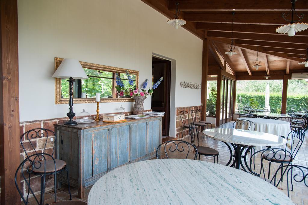 Agriturismo La Solagna Villa Montebello di Bertona Luaran gambar